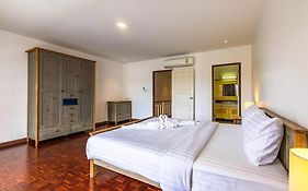 4 Bedroom Townhouse In Great Location!