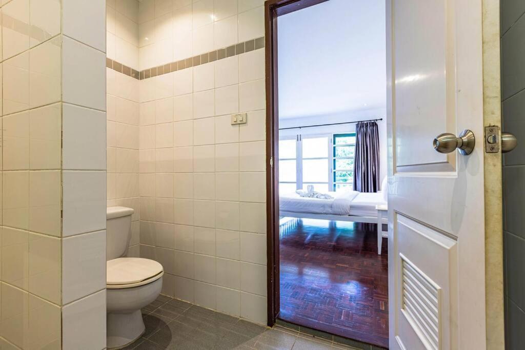 4 Bedroom Townhouse In Great Location! หัวหิน ภายนอก รูปภาพ