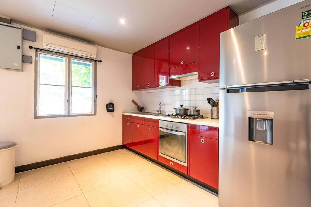 4 Bedroom Townhouse In Great Location! หัวหิน ภายนอก รูปภาพ