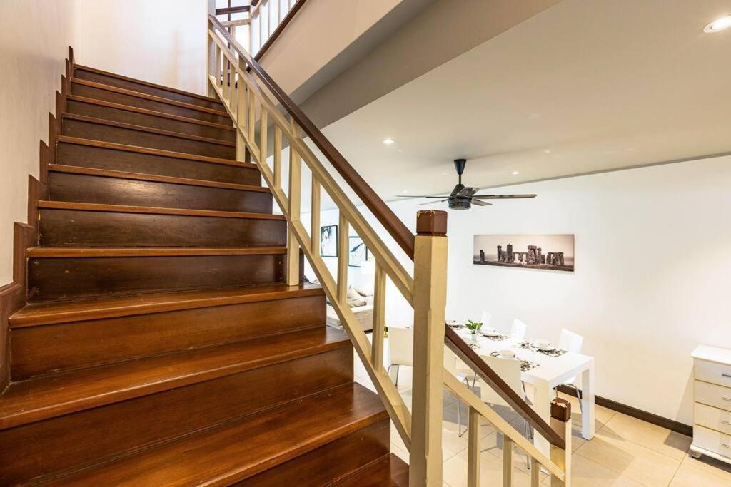 4 Bedroom Townhouse In Great Location! หัวหิน ภายนอก รูปภาพ