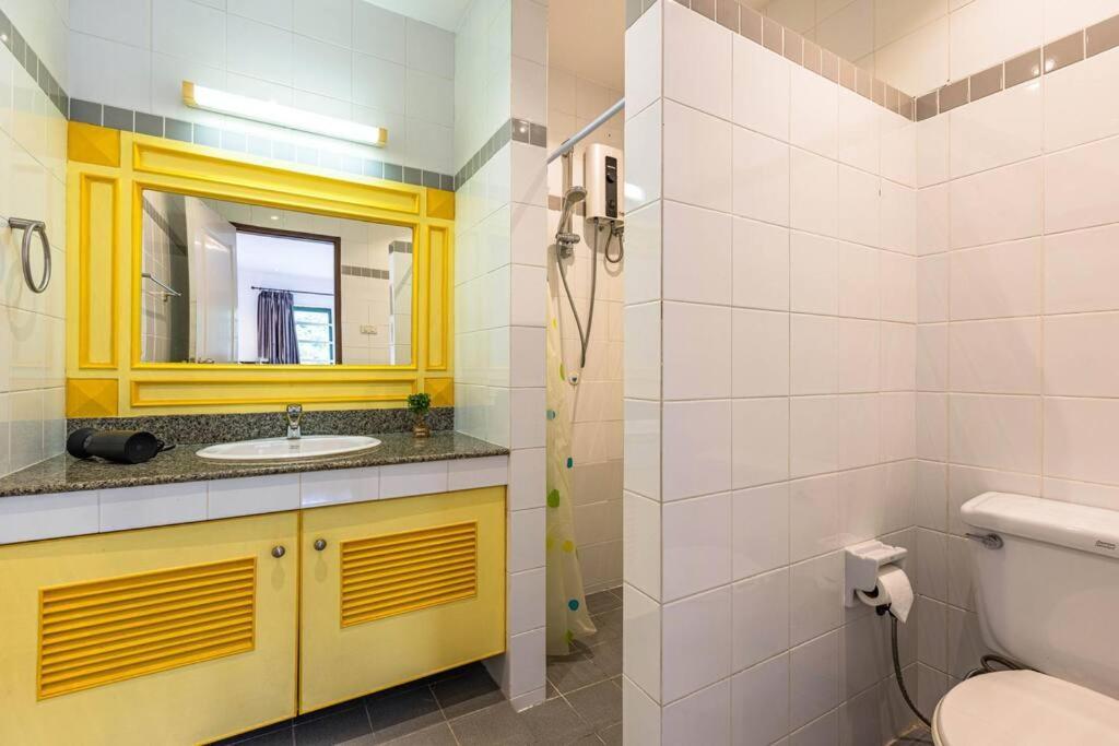 4 Bedroom Townhouse In Great Location! หัวหิน ภายนอก รูปภาพ